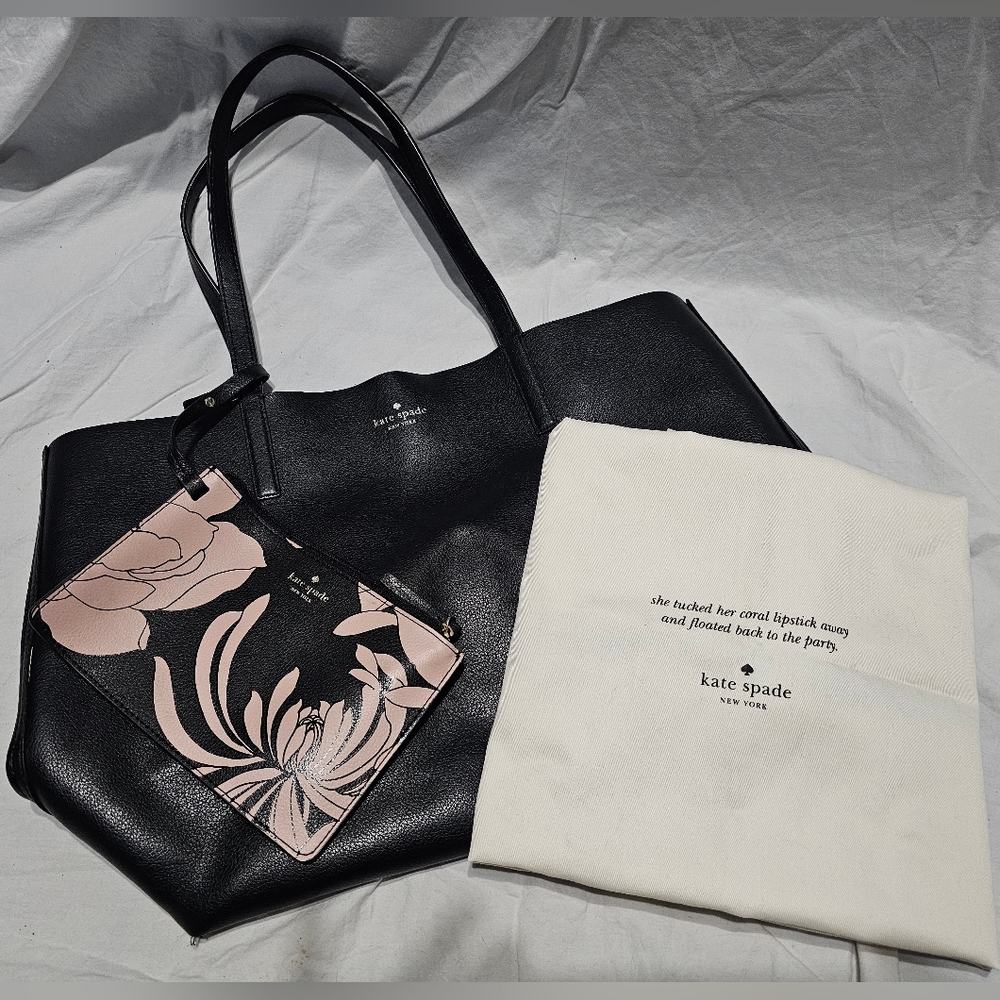 Kate Spade Reversible Arch Place Mya Gardenia Tote Bag W Wristlet & Dust Bag